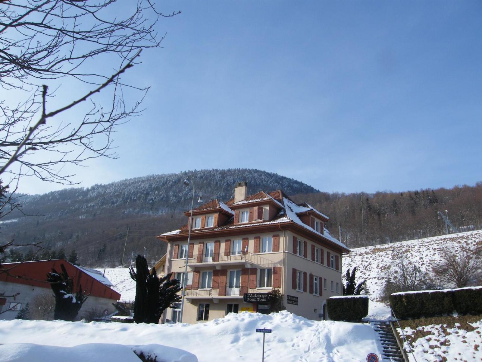 Auberge Pour Tous Vallorbe Exterior foto